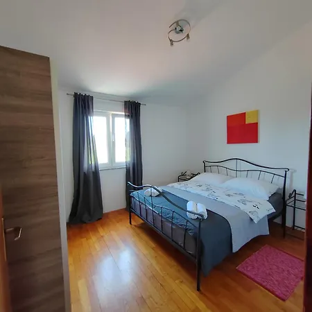 Apartment Roko Pula Appartement *