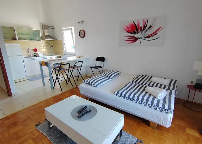 Apartman Roko, Hrvatska