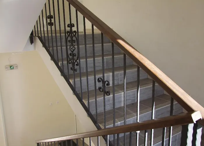 Roko, Hrvatska Póla