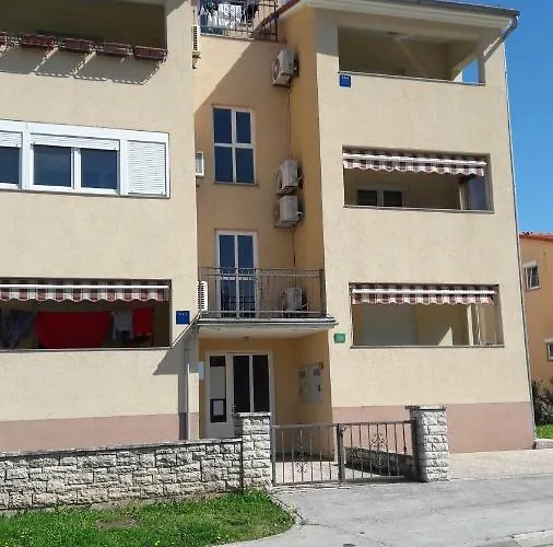 Apartment Roko Pula *